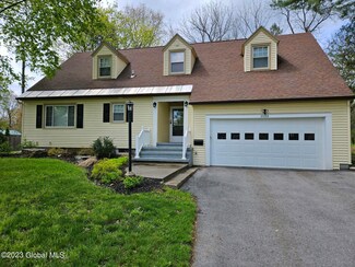 1053 Belridge Rd, Schenectady, NY 12309