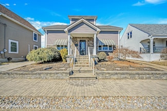155 N Third St, Old Forge, PA 18518