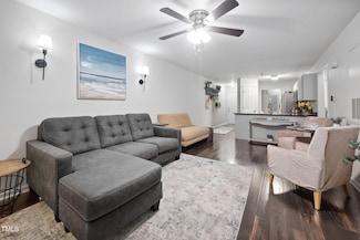 1851 Trailwood Heights Ln Unit 201, Raleigh, NC 27603