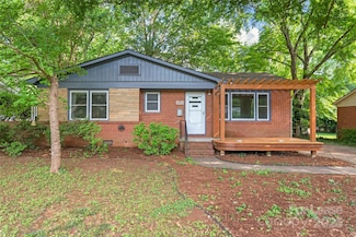 1024 Dudley Dr, Charlotte, NC 28205