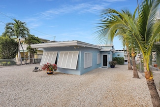 231 Anne Bonny Dr, Key Largo, FL 33037