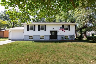 301 N 5th St, Mascoutah, IL 62258