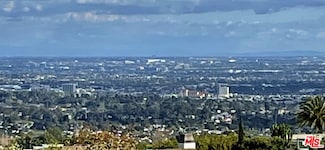 1358 Duende Ln, Pacific Palisades, CA 90272