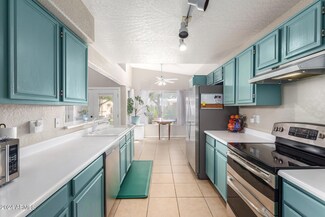 5907 E Nance St, Mesa, AZ 85215