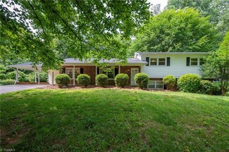 4348 Mashie Dr, Pfafftown, NC 27040