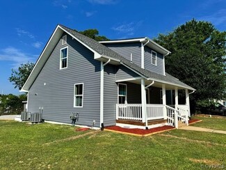 1002 Surry Ave, Hopewell, VA 23860