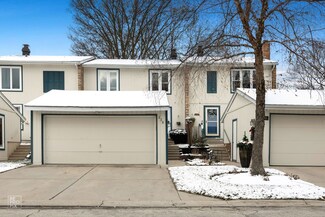 230 Clearbrook Ln Unit 1, Bloomingdale, IL 60108