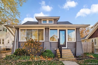 565 W Saratoga St, Ferndale, MI 48220