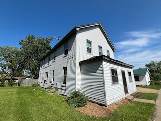 1040 7th Ave, Baldwin, WI 54002