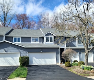 19 Raven Dr, Morristown, NJ 07960