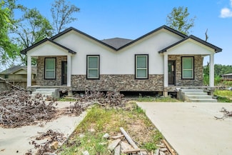 16227 Green Manor Unit 2 Dr, Humble, TX 77396
