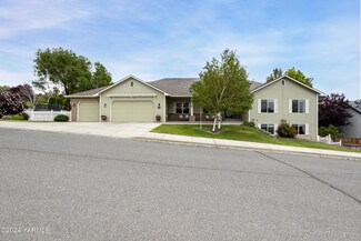 109 N 87th Ave, Yakima, WA 98908