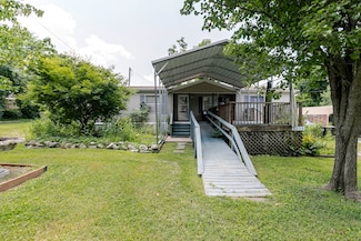 2555 Nunley St, Greenbrier, TN 37073