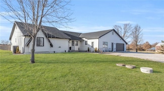 4858 Old 59 Hwy, Ottawa, KS 66067