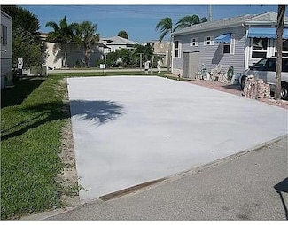 795 Nettles Blvd, Jensen Beach, FL 34957