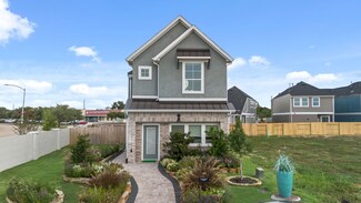 2826 Park Hill Dr, Stafford, TX 77477