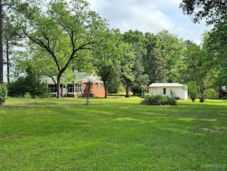 25440 Phillips Ln, Red Level, AL 36474