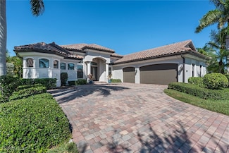 3273 Runaway Ln, Naples, FL 34114
