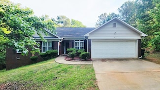 84 N Windsong Ct, Cataula, GA 31804