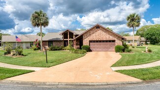 121 Quaker Ridge Dr, Daytona Beach, FL 32119