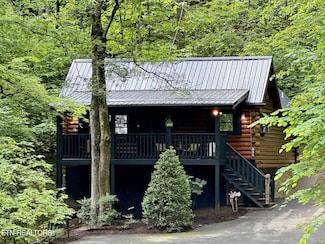 831 Bear Run Way, Sevierville, TN 37862