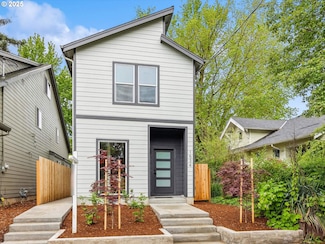 1534 N Schofield St, Portland, OR 97217