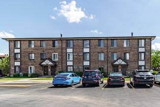 1002 Centurion Ln Unit 2, Vernon Hills, IL 60061