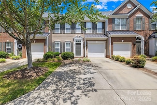 834 Daly Cir, Fort Mill, SC 29715