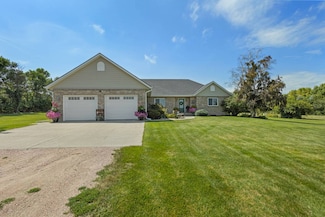 1800 S 6th St, Albion, NE 68620