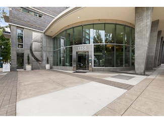 1255 NW 9th Ave Unit 303, Portland, OR 97209