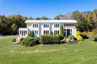 3825 Mindona Dr, Winston Salem, NC 27106