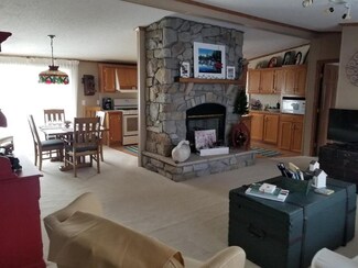 6685 M 66 N, Charlevoix, MI 49720