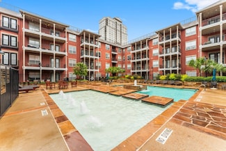 2400 Mccue Rd Unit 237, Houston, TX 77056