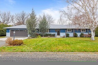 5714 W 8th Ave, Kennewick, WA 99336