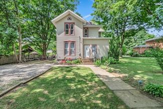 34 W Liberty St, Quincy, MI 49082