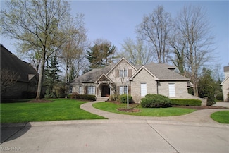 2033 Acadia Trace Unit 7, Westlake, OH 44145