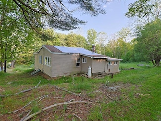 67 Budd Rd, Wurtsboro, NY 12790