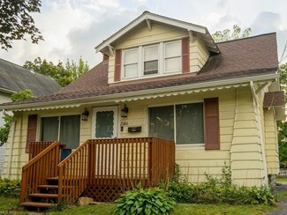2140 12th St SW, Akron, OH 44314