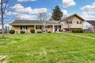 3360 Stonehenge Ct, Columbus, OH 43221