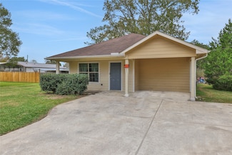 424 Baker Cir, Liberty, TX 77575