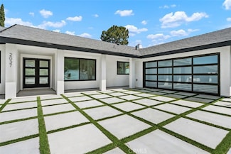 2037 Rayshire St, Thousand Oaks, CA 91362