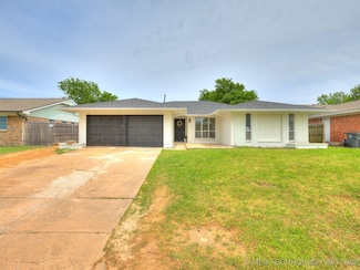 5015 S 89th Place E, Tulsa, OK 74145