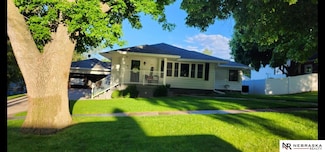 106 N Engdahl Ave, Oakland, NE 68045