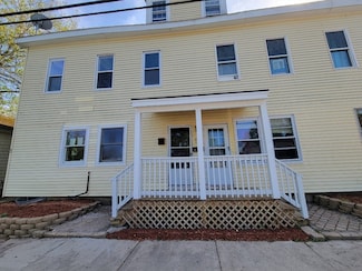 43 Aubin St Unit 1, Amesbury, MA 01913