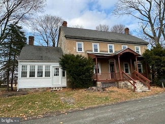 240 Woodside Dr, Boyertown, PA 19512