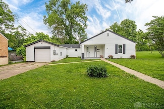 140 Clark St, Bethel, OH 45106