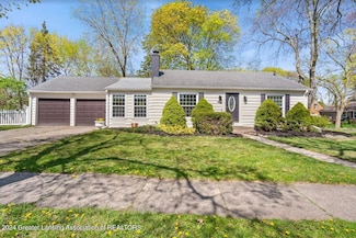 927 Beech St, East Lansing, MI 48823
