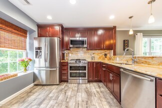 60 County Rd Unit G34, Cliffwood, NJ 07721