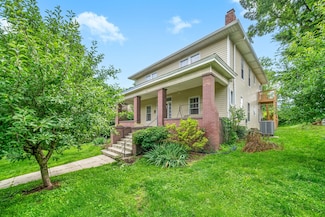 440 N 2nd St, Clarksville, TN 37040