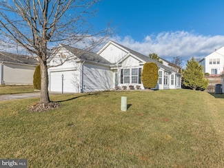 3817 Champion Oak Dr, Dumfries, VA 22025
